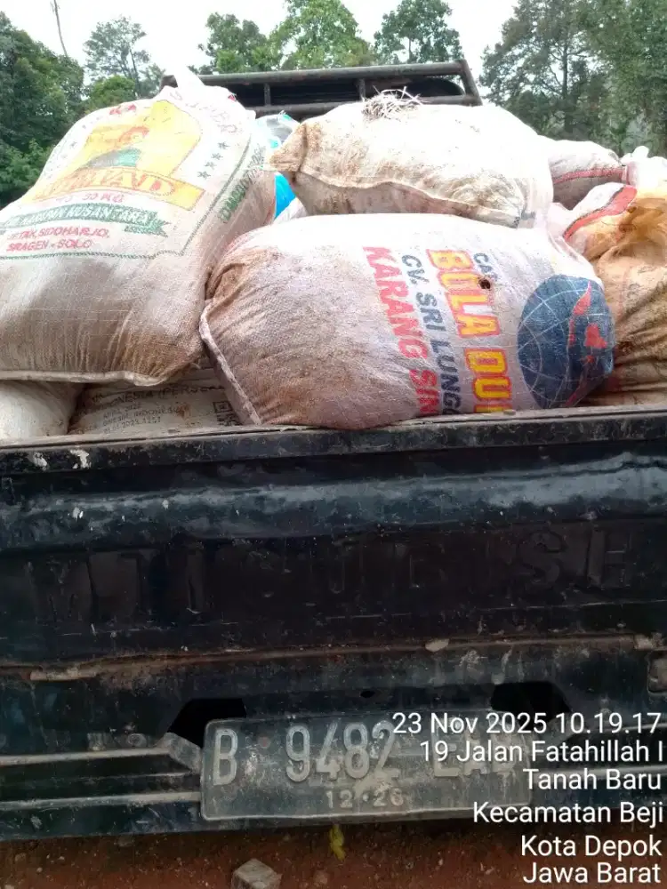 Menerima pindahan,buang puing ,kayu dll