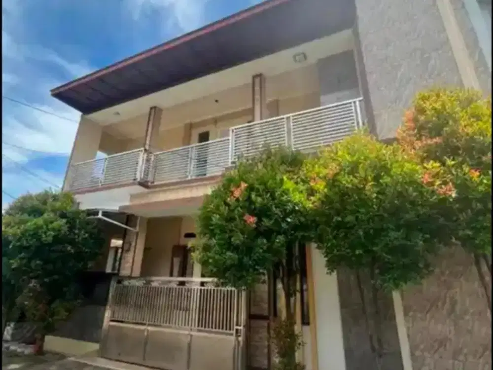 Jual Rumah di Kavling UI Barat beji depok luas 126m2