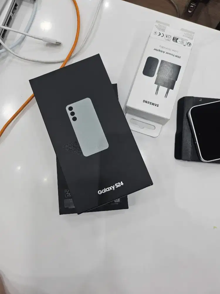 SAMSUNG GALAXY S24 100% GARANSI RESMI