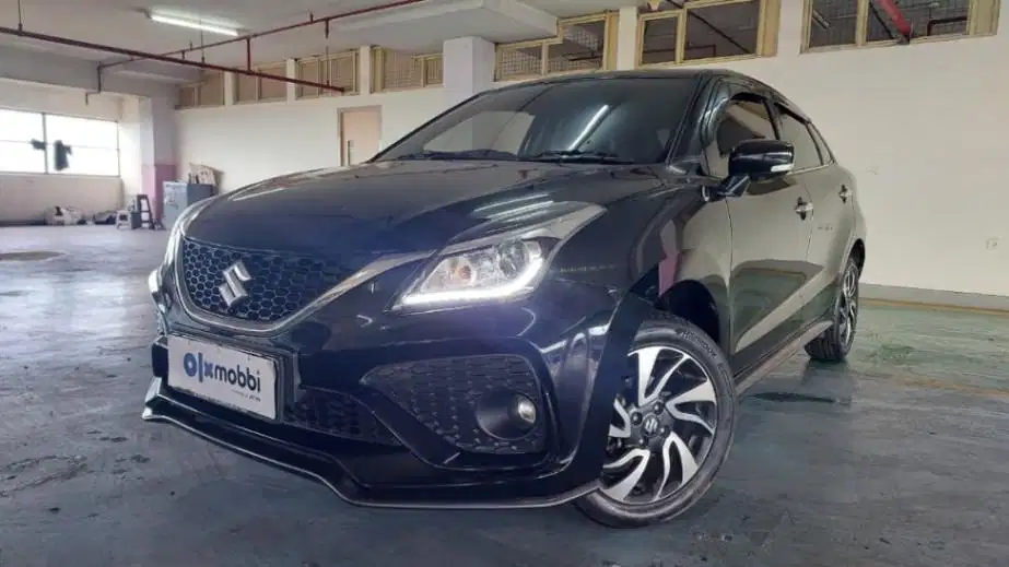 DP Rendah  8JT Suzuki Baleno 1.5 Bensin-MT 2020 Hitam