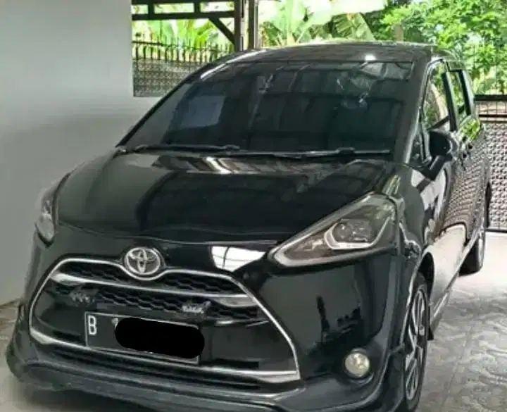 CASH Sienta Q Matic record Toyota Muluss