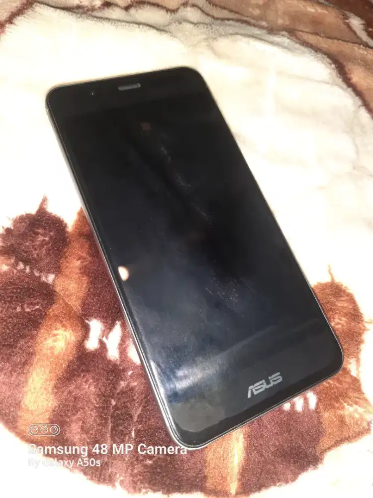 Asus zenfone 3 max ZC520TL