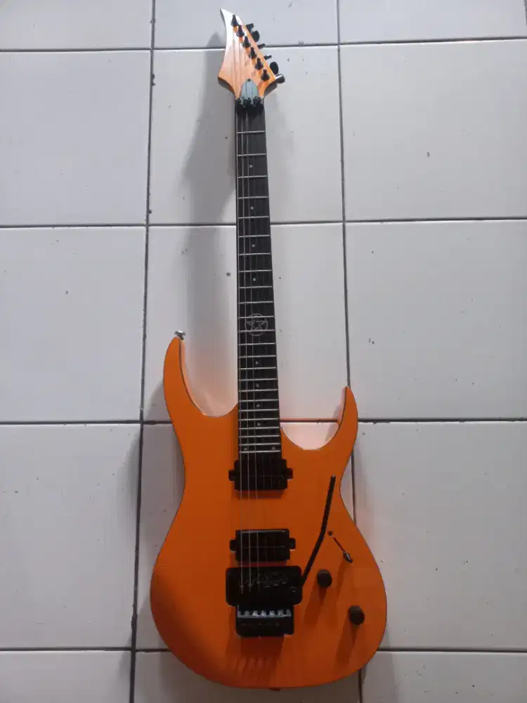 Gitar merk scorpion SE600 type tertinggi asli original MIC