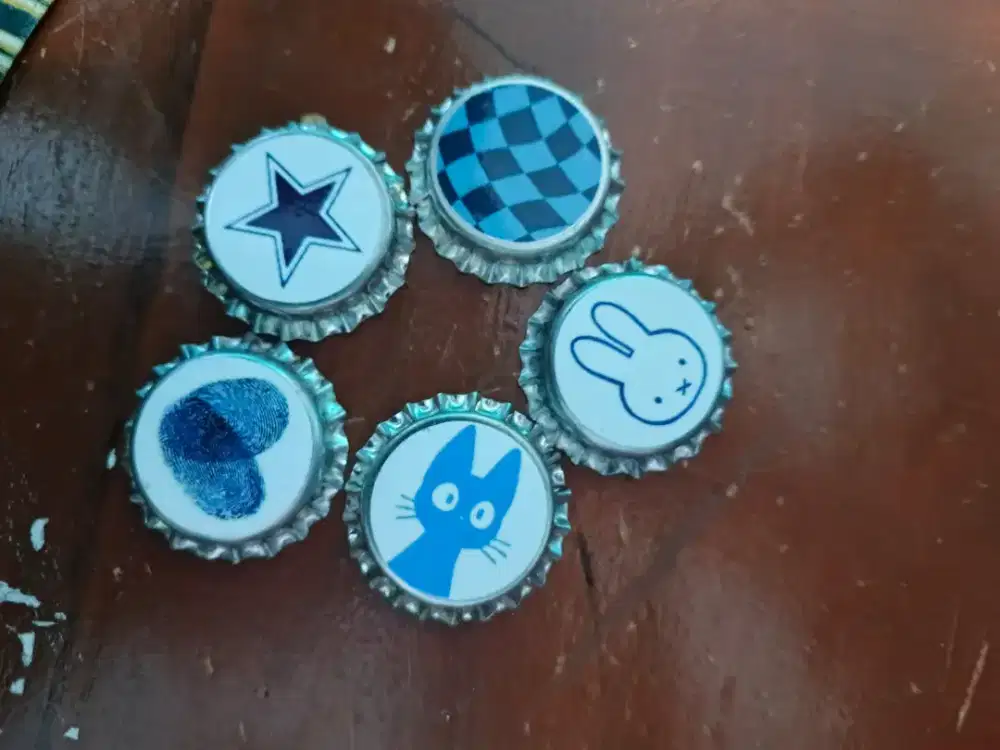 Pin Tutup botol Dekorasi - HSC 2025