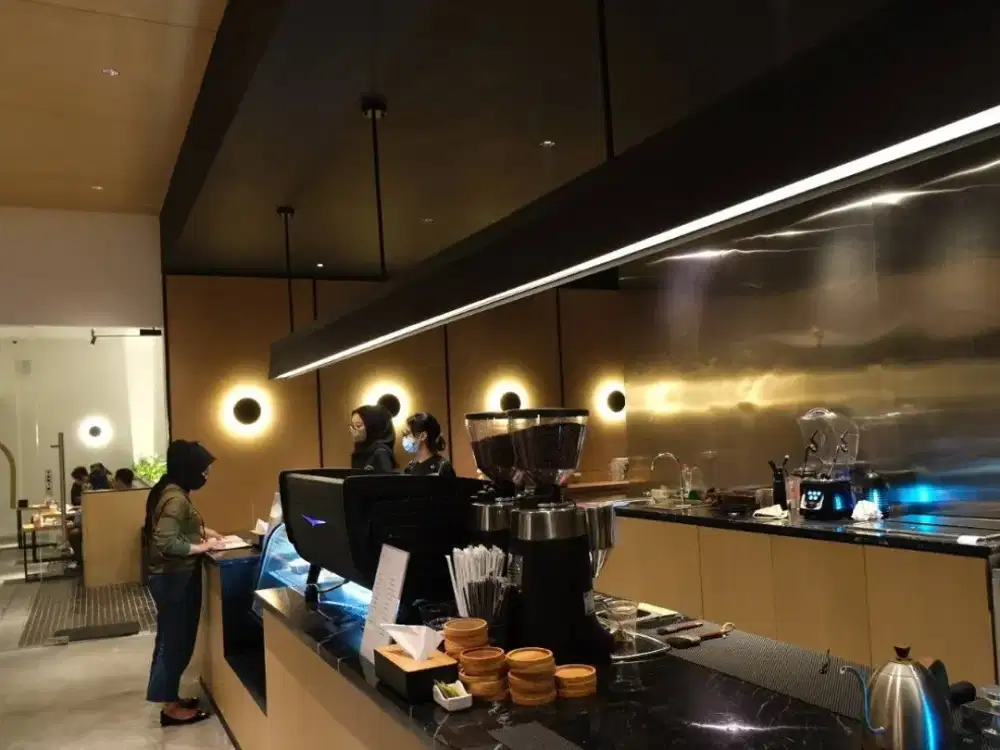 BANGUNAN KOMERSIL COCOK UNTUK RESTO, SINDUHARJO, NGAGLIK, SLEMAN