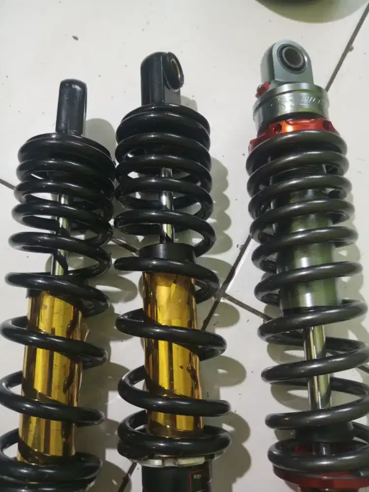 Shock breaker motor racing