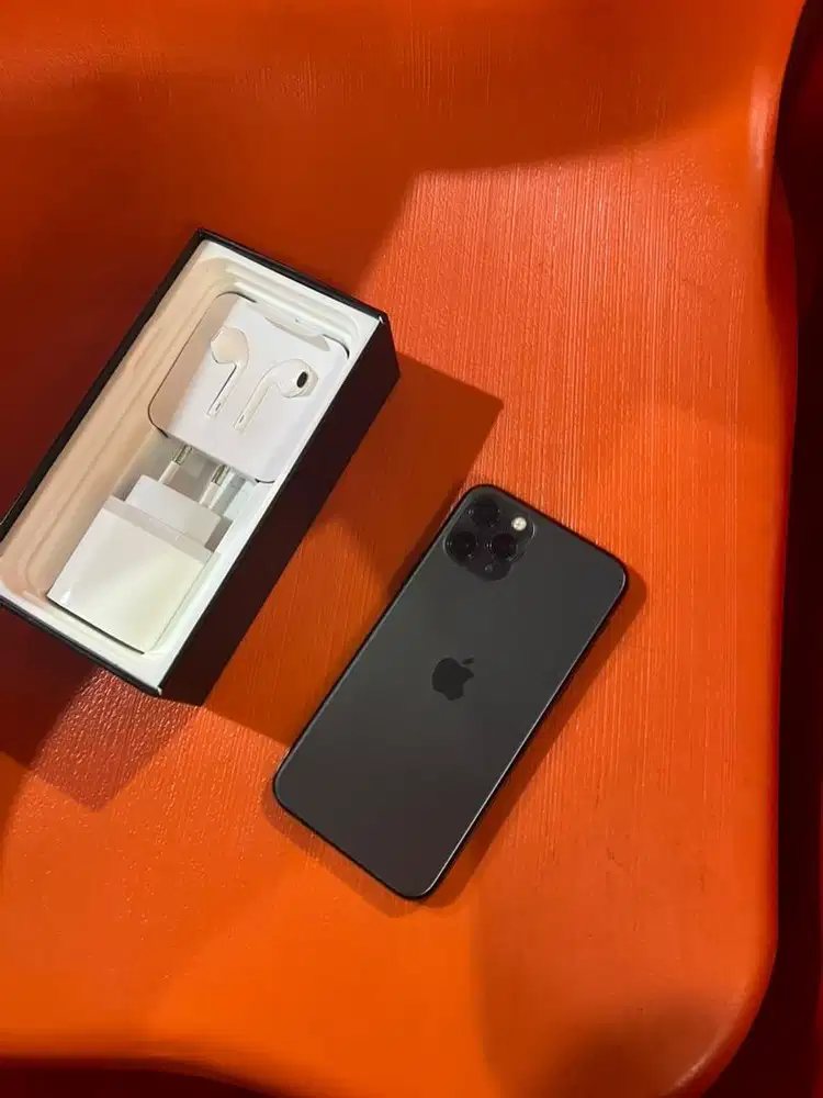 iphone 11 pro max 256gb tertata baru