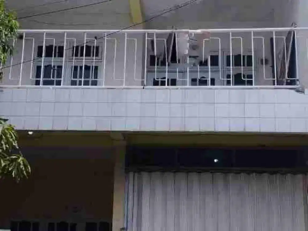 Disewakan Murah‼️Rumah 3 Lantai Balongsari Surabaya Barat Cocok Untuk Toko/Gudang/ Kantor