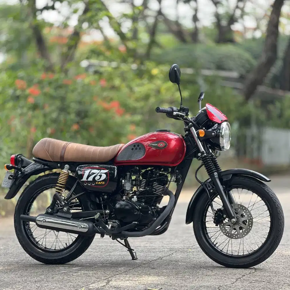 KAWASAKI W175 CAFE MERAH 2019 KM LOW PAJAK PANJANG SIAP GAS