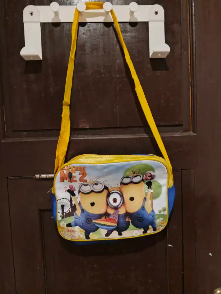 Tas Minnion anak