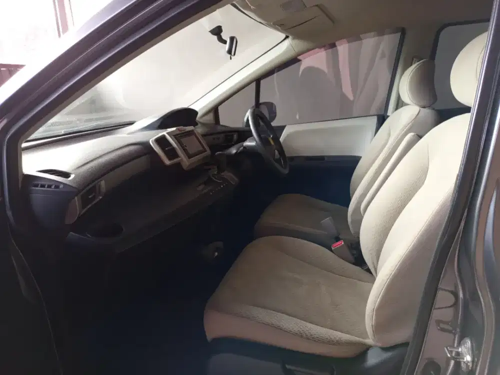 WTS Honda Freed E 2012