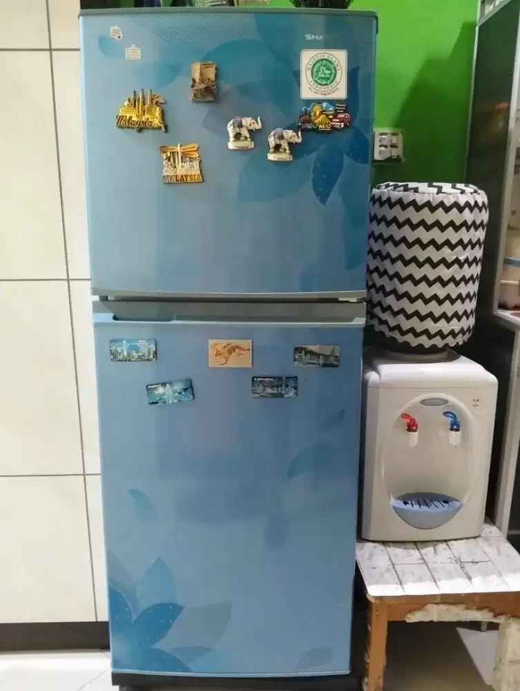 Kulkas Sharp 2 pintu