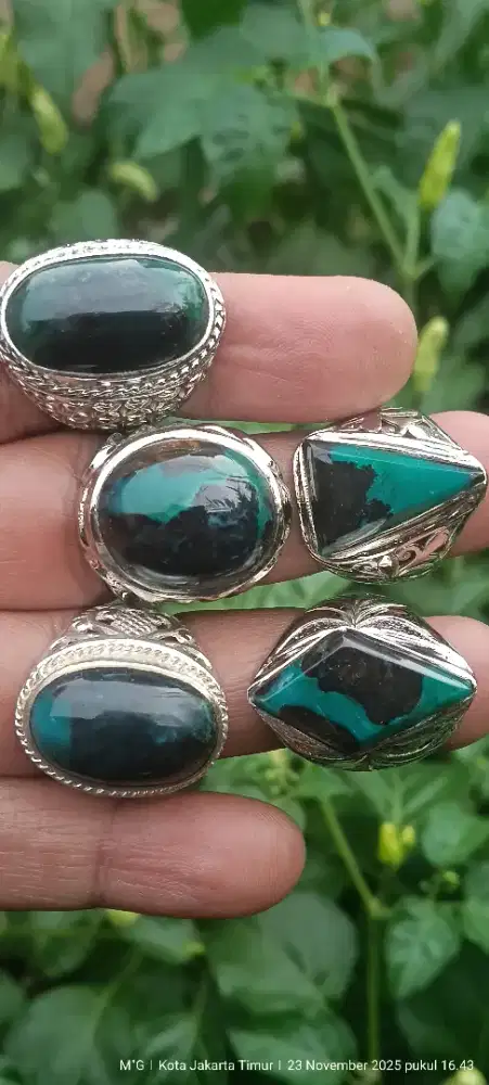 Batu bacan Doko Majiko