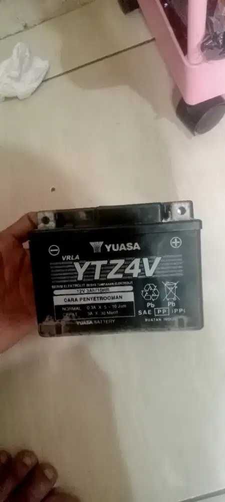 Aki Motor + Stang Motor Lok Kemanggisan