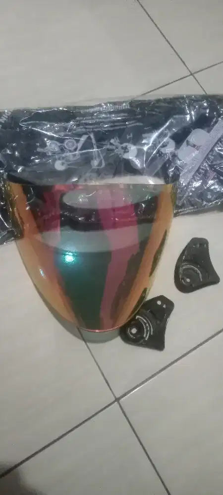 Kaca Helm Baru Lok Kemanggisan