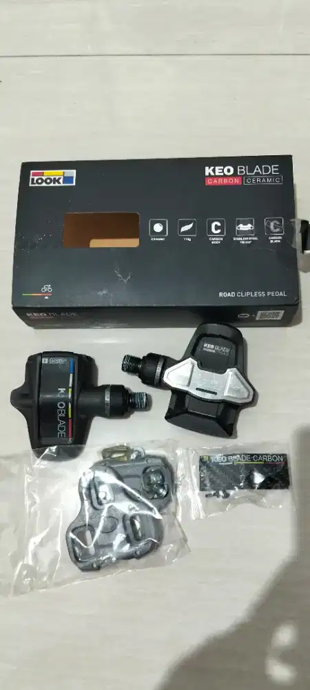 Pedal look Keo black carbon ceramic