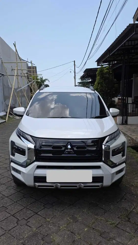Mitsubishi Xpander Cross Premium CVT