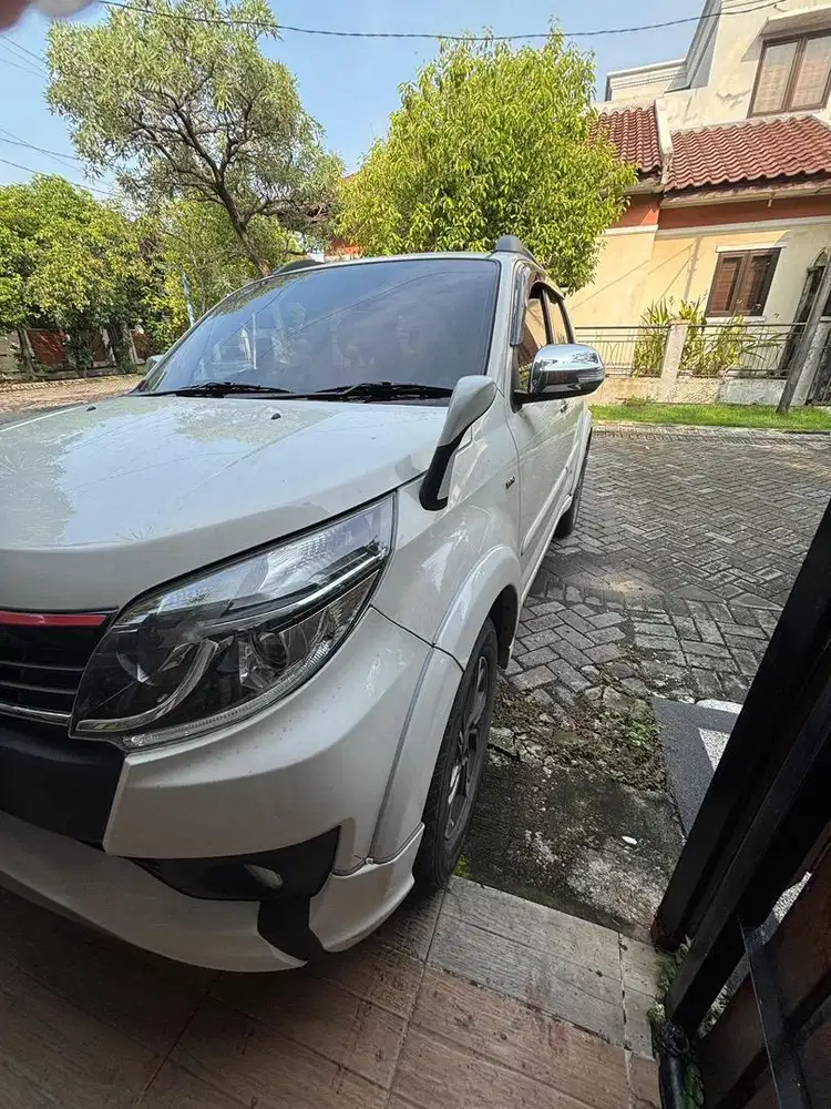 Toyota Rush 2017 Bensin