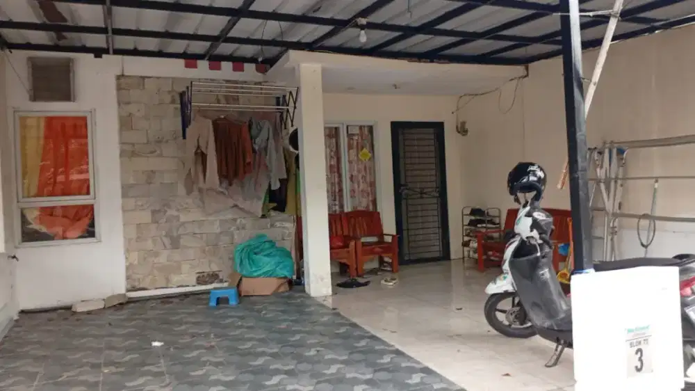 Dijual rumah metland cibitung Depan taman