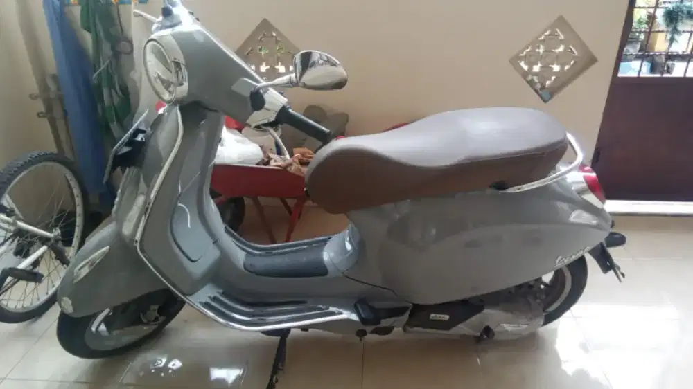 Dijual vespa matic Primavera tahun 2022