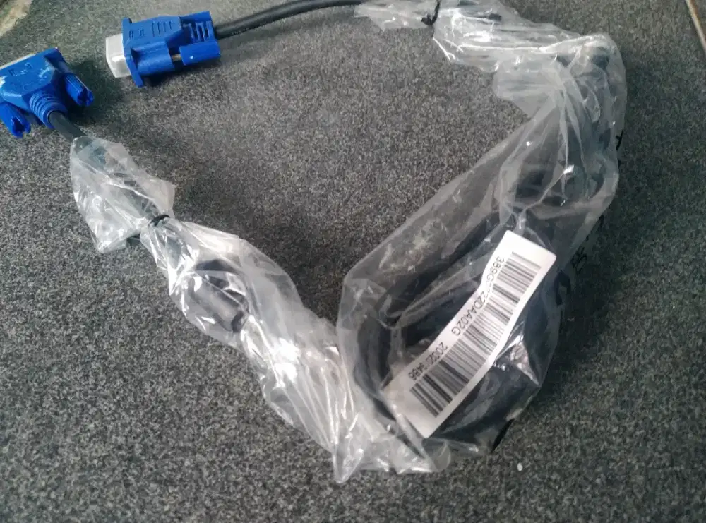 jual 5 Pcs Kabel Vga monitor baru Original..yuk buat gambar jernih