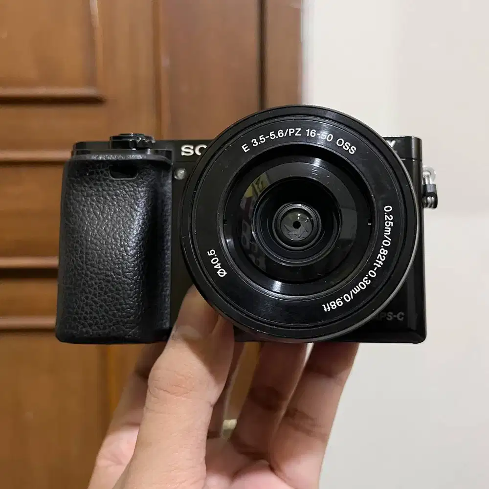 Sony A6000 Kit 16-50mm Sc 35rb Paket Fullset