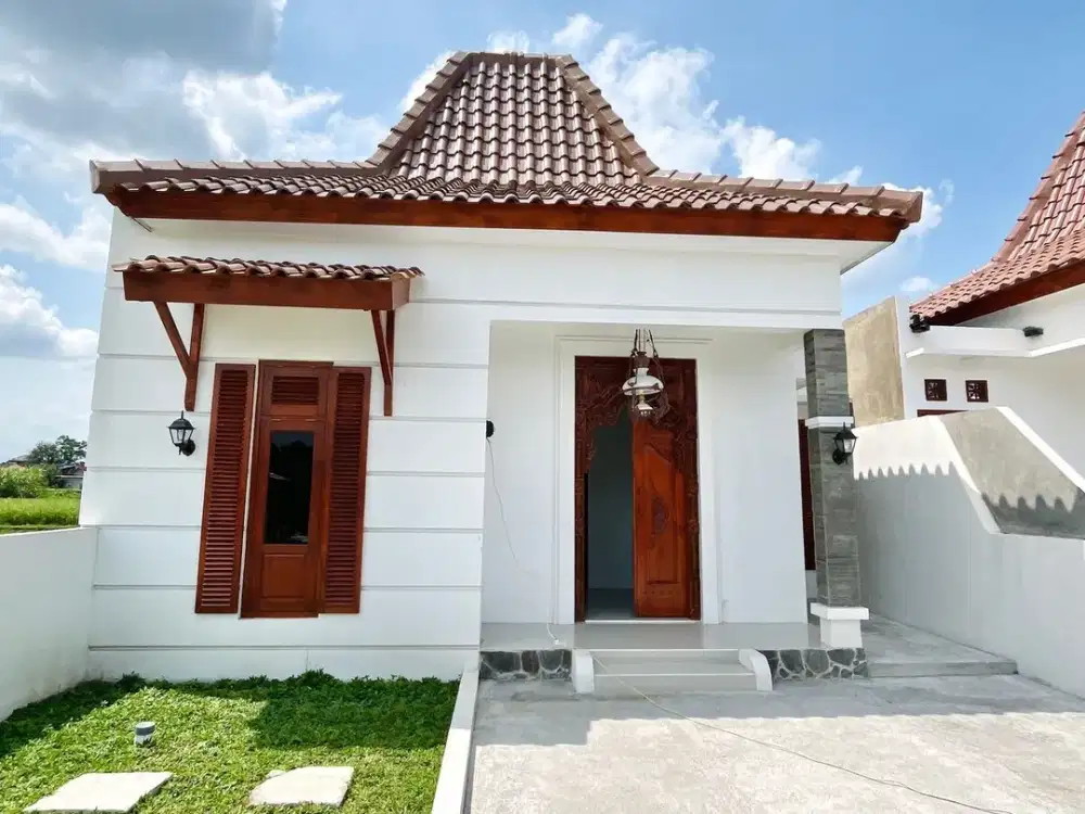 Hunian Asri Bergaya Joglo Klasik, Dekat Exit Tol Prambanan