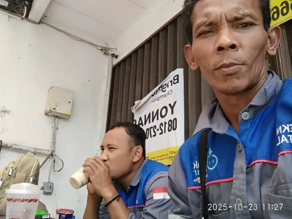 Tukang listrik panggilan