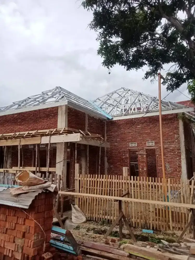 Tukang bangunan,perbaikan atap bocor,dag,talang,kanopi,renopasi dll