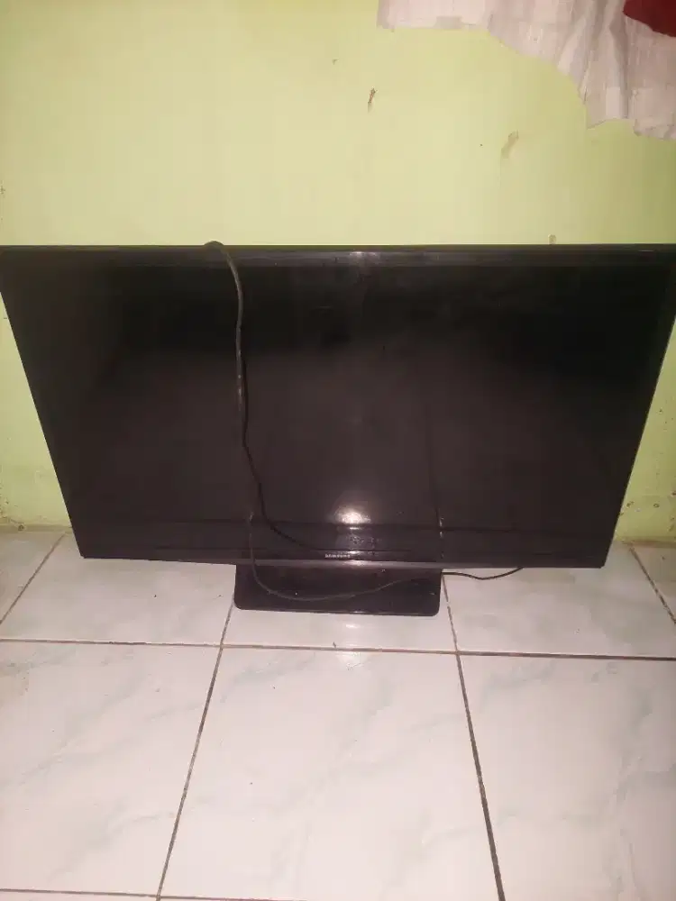 TV Samsung 32 inch