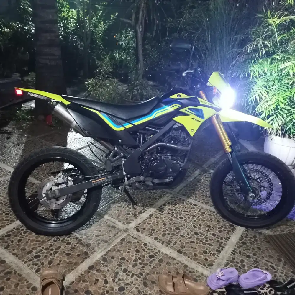 Kawasaki dtracker 2021 SE Special edition