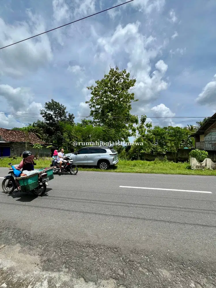 Tanah Pinggir Jalan Raya di Bangunjiwo Dekat Jiwa Jawi