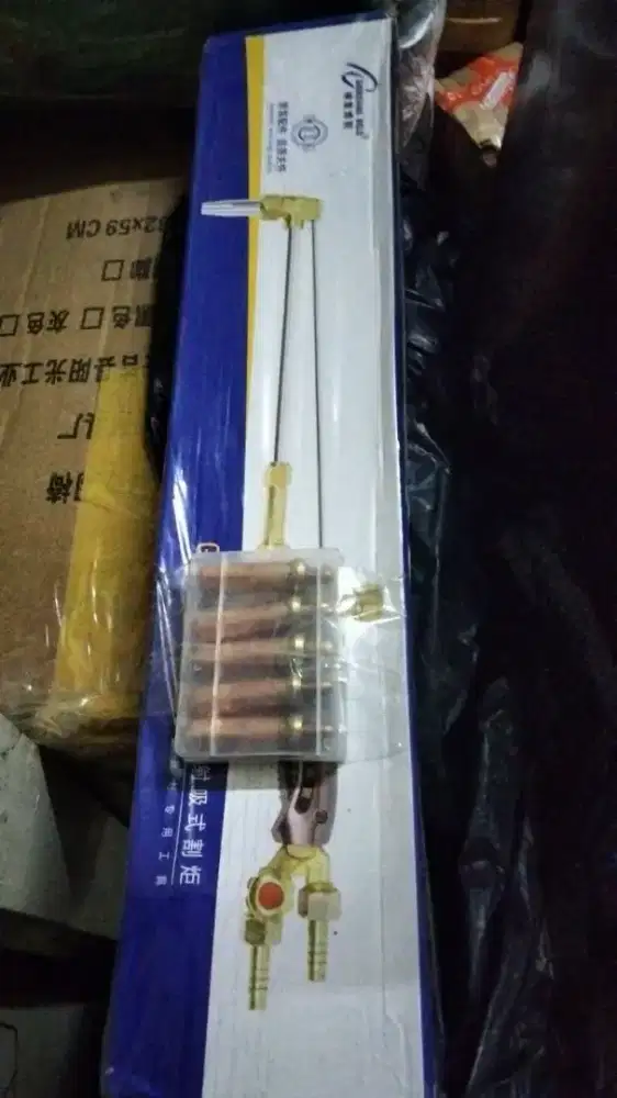 Jual aja nih mesin las stainles masih baru dimahar 250