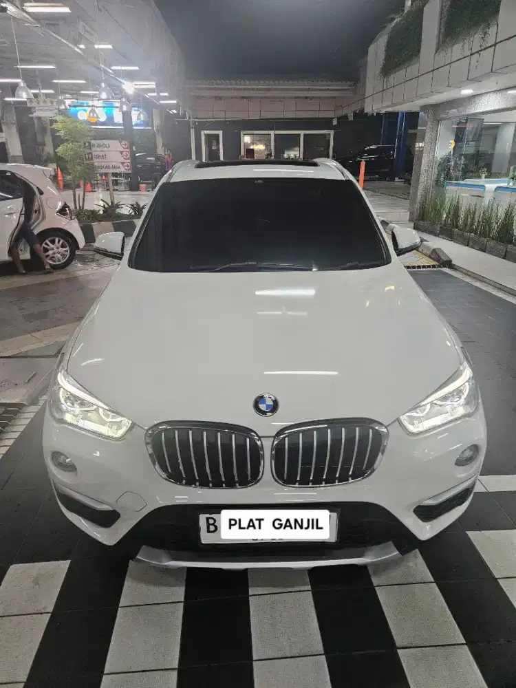 BMW X1 2020 Cash - Pajak & asuransi panjang