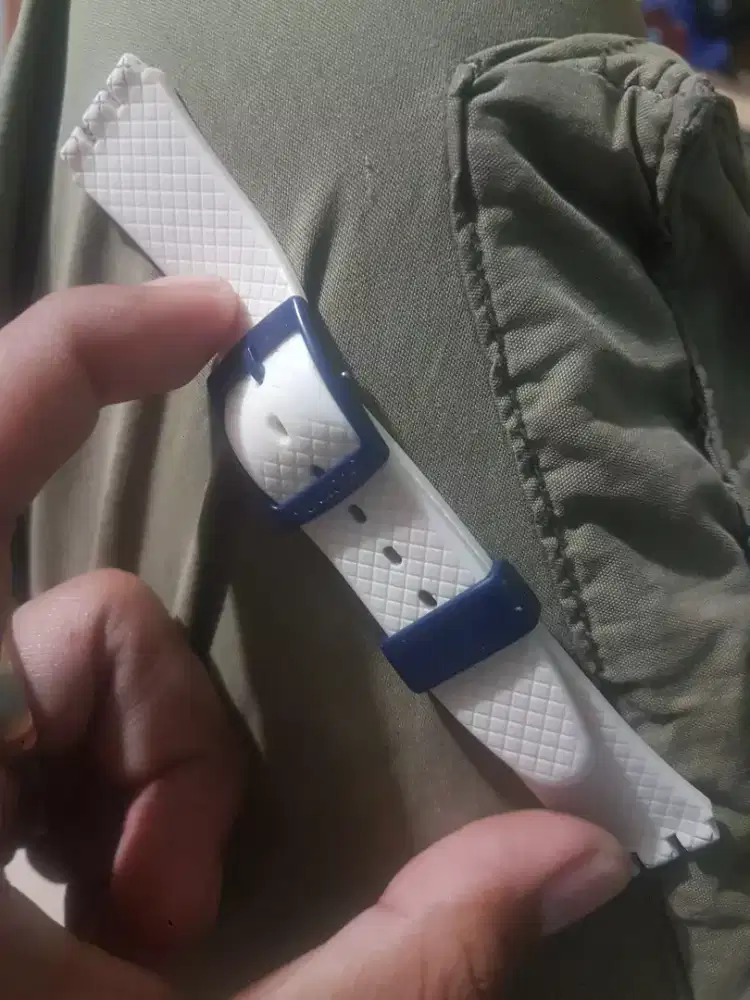 tali jam swatch original lug 18