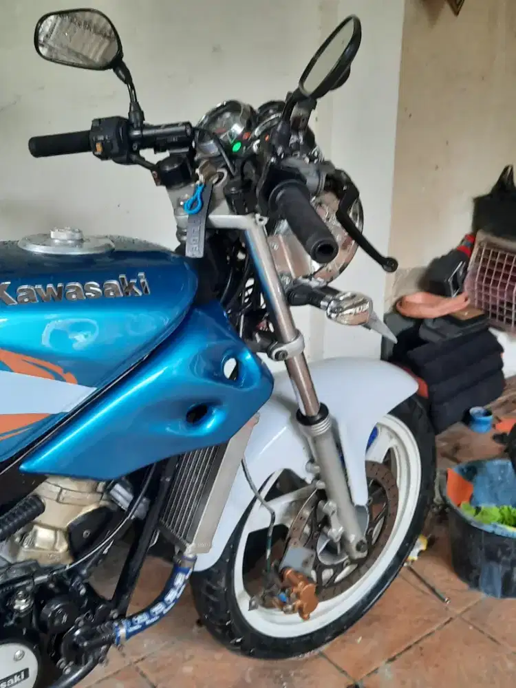 Kawasaki Ninja R 2004 Upgrade SuperKips