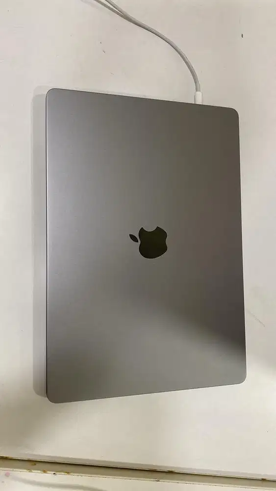 Mac air M2 2022 13inch 8/256