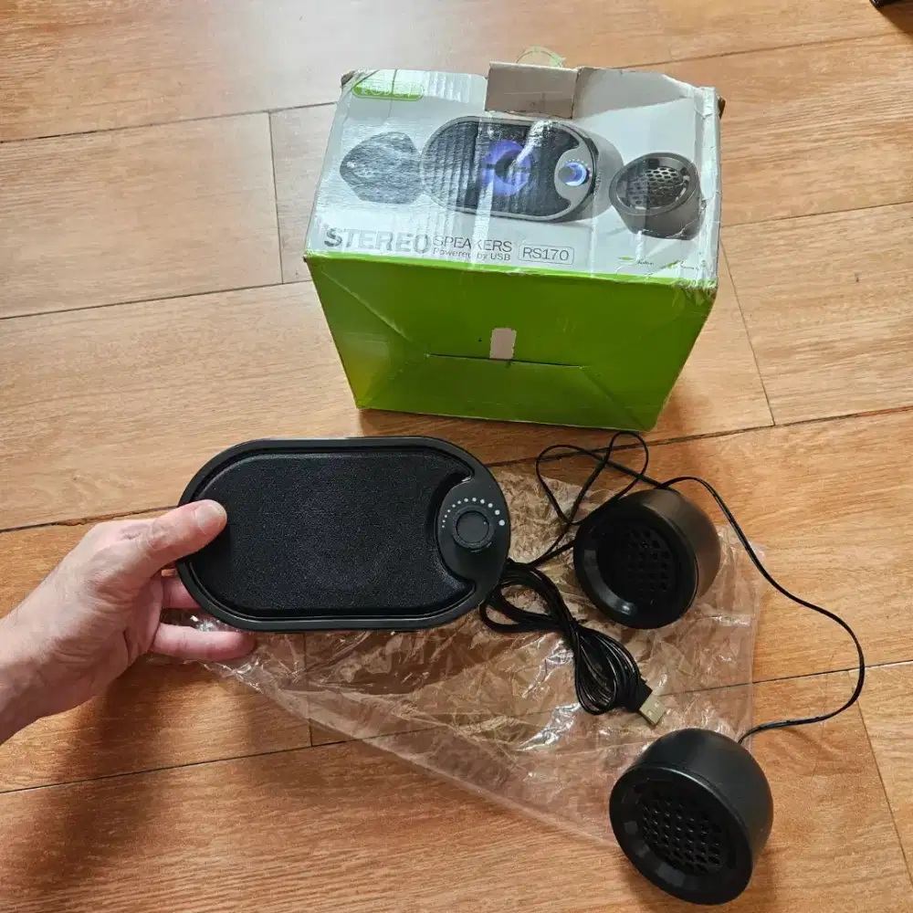 Speaker Robot RS 170