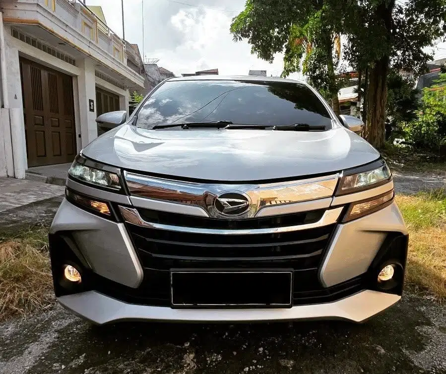 Daihatsu xenia 1.3 R manual