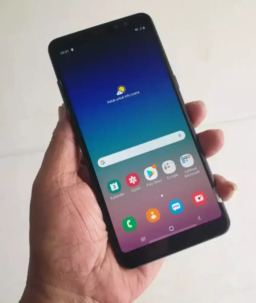 Dijual Hp samsung A8 plus Ram6/64gb,