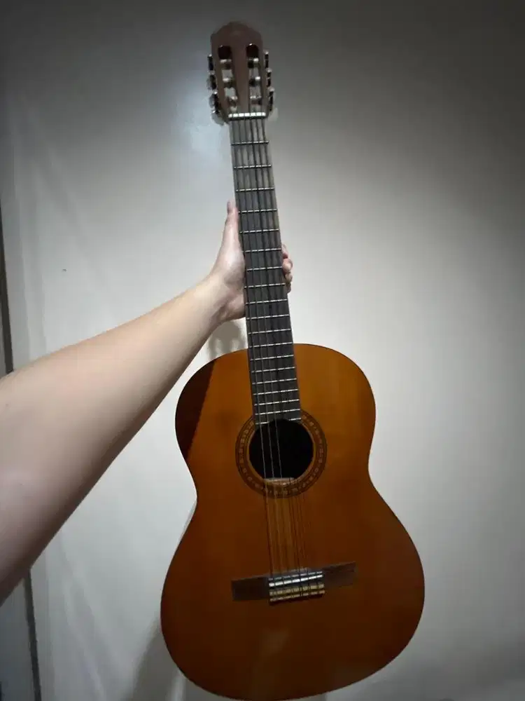gitar yamaha CS-40