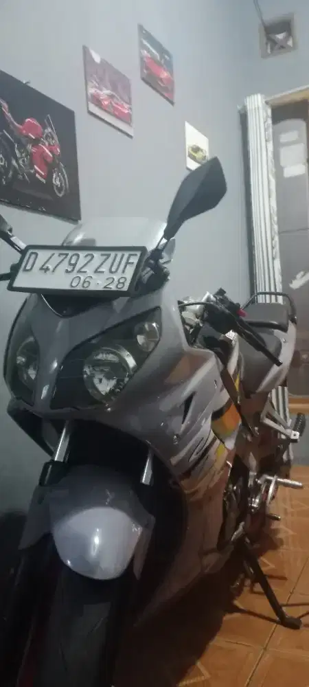 Jual Cepat Cbr Old Built Up tahun 2010