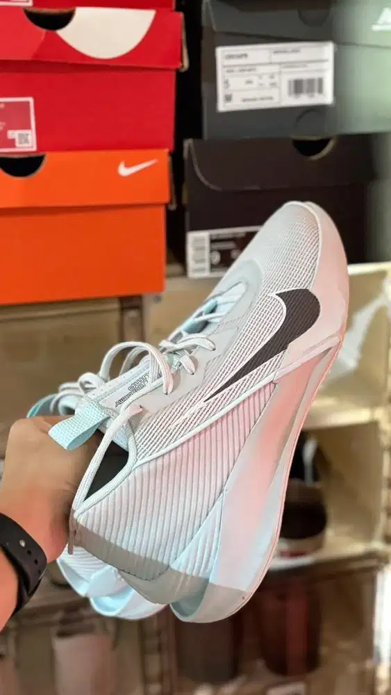 Nike GT Jump Academy EP