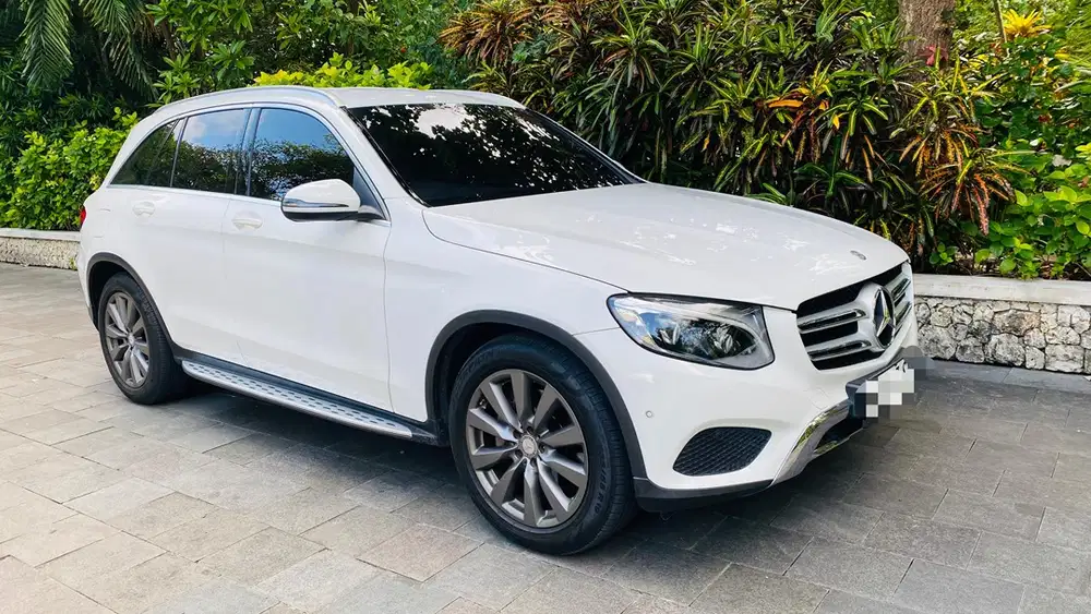 Mercedes-Benz GLC250 2015 Bensin