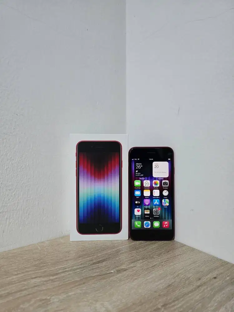 Apple iPhone SE 3 2022 Ex Resmi iBox 256GB 256 GB Red SE3 Like New