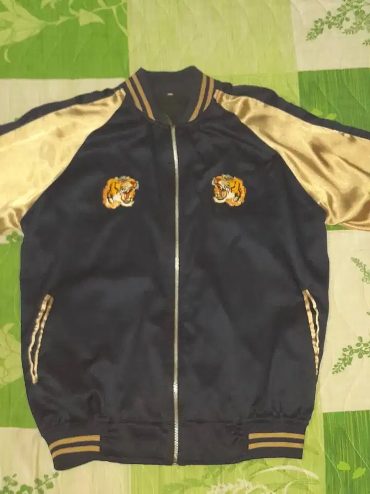 Sukajan Pria - Sukajan Murayama - Sukajan emas biru Sukajan biru emas