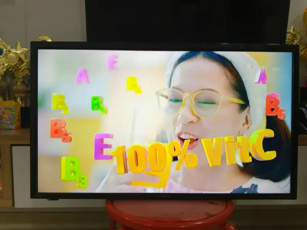 Tv bekas sharp 32inch