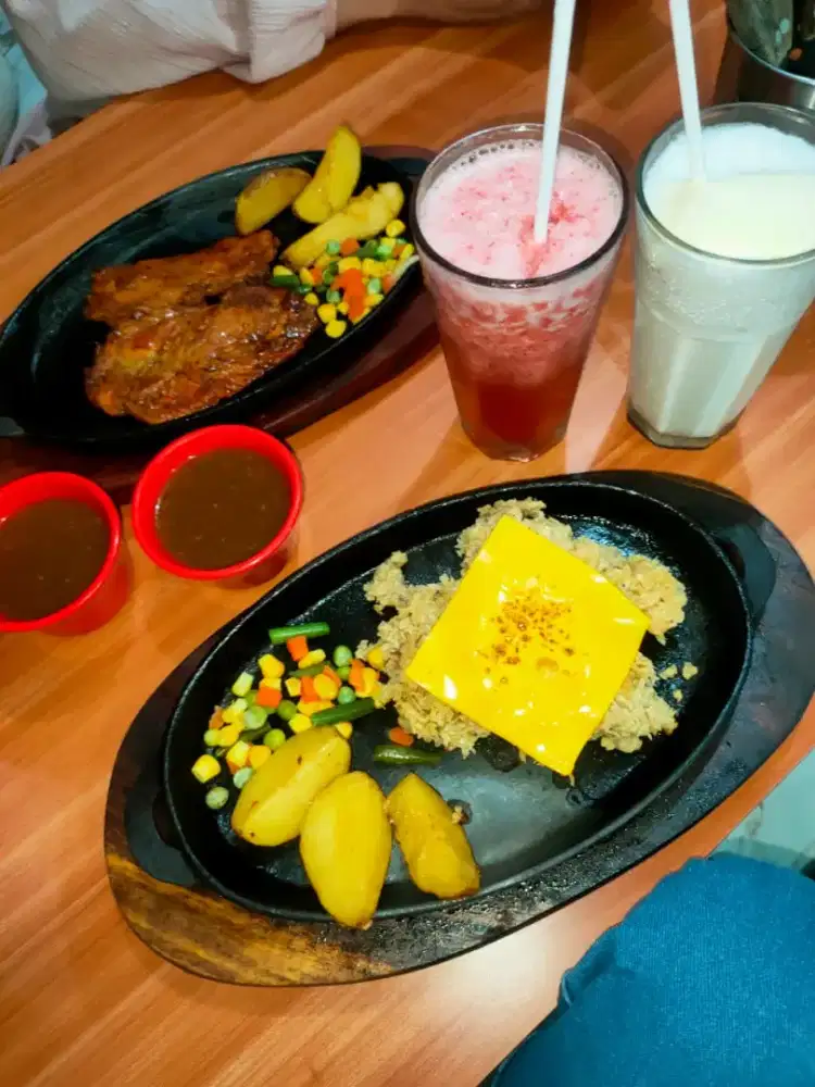 cari kariawan untuk RM.padang di Jawa Tengah salatiga