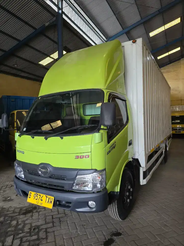 FS Hino Dutro 136MDL Asli Long Box Besi Jumbo 2022 pmk 2023 Fullorian