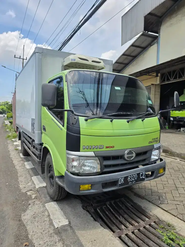 Hino Dutro 110 SDL Asli long 2016 pmk 2017 Box Pendingin